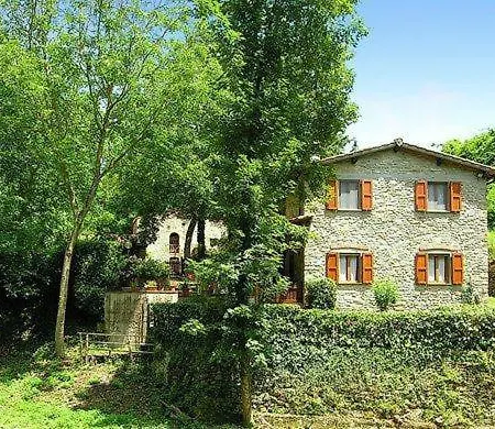Sleeps 4 Vicchio