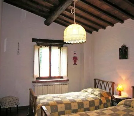 Sleeps 4 Holiday home Vicchio
